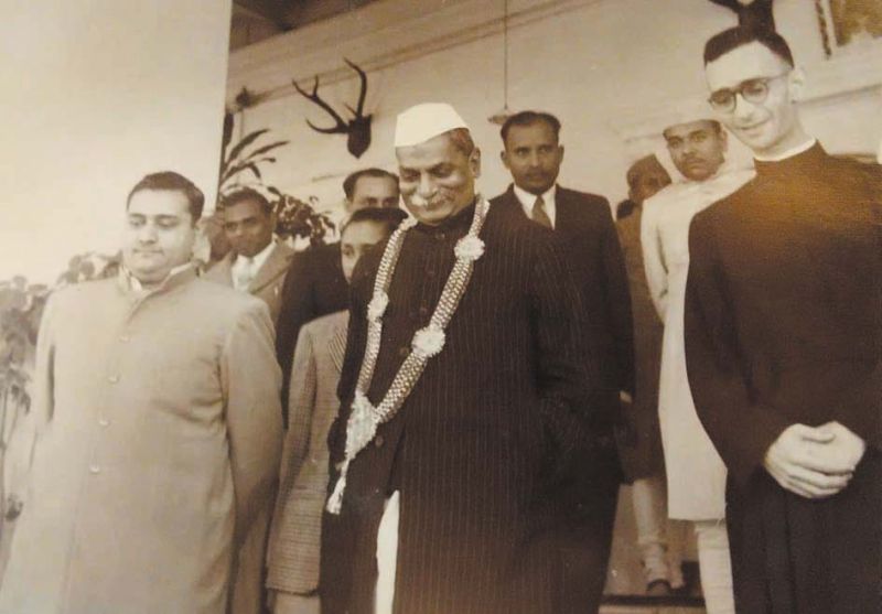 File:Rajendra-Prasad-Hathwa-Raj.jpg